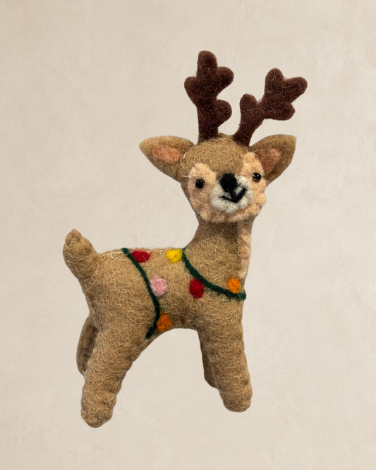 Festive Reindeer - Green Garland