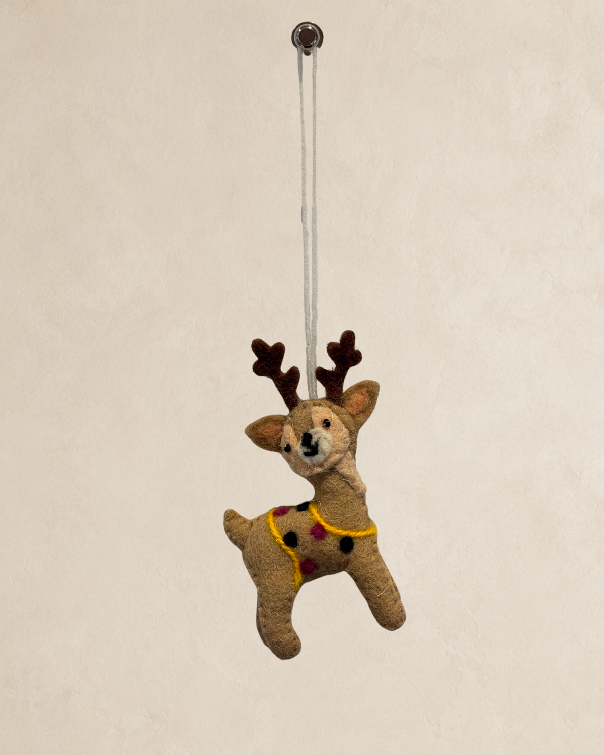 Festive Reindeer - Yellow Garland