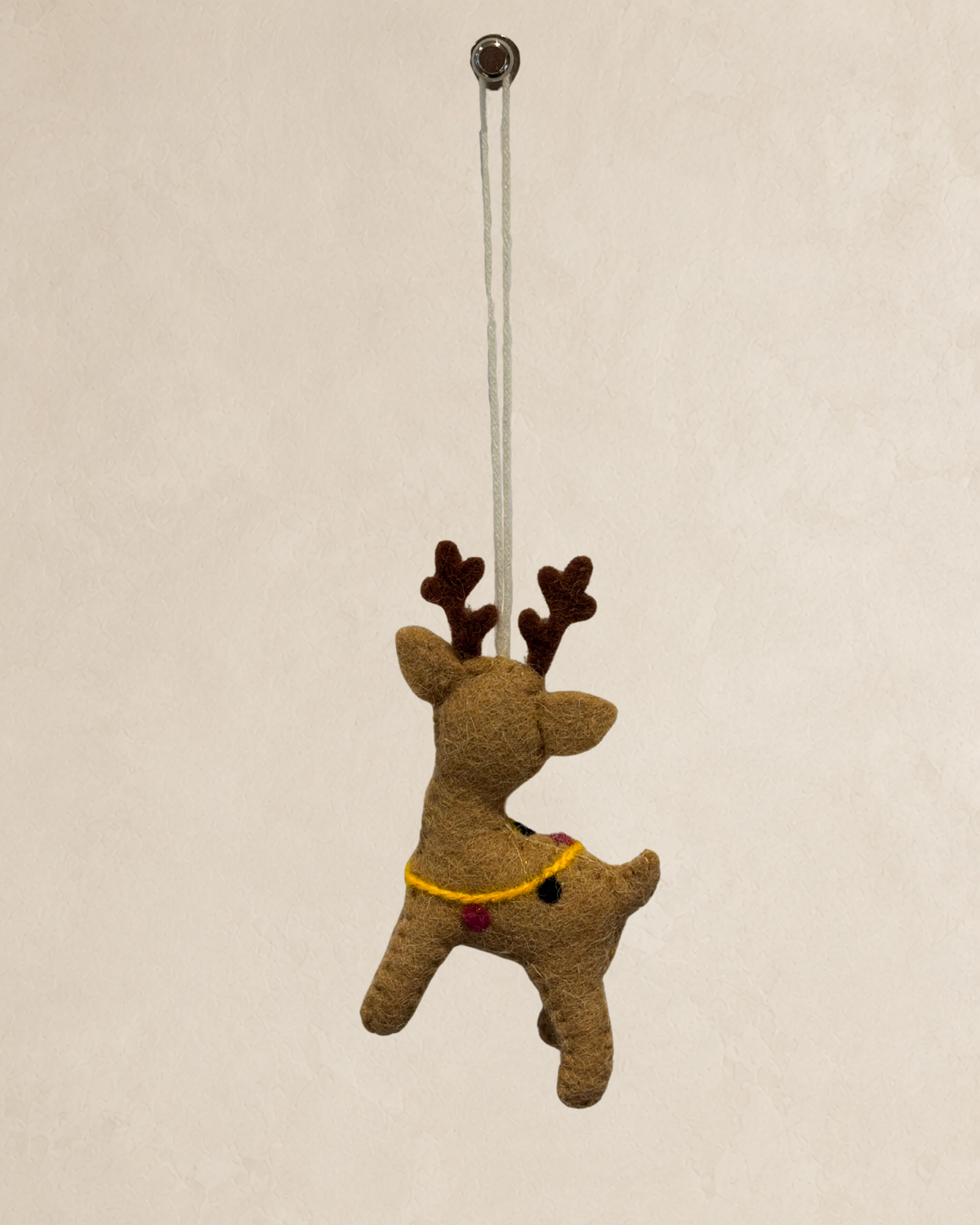 Festive Reindeer - Yellow Garland